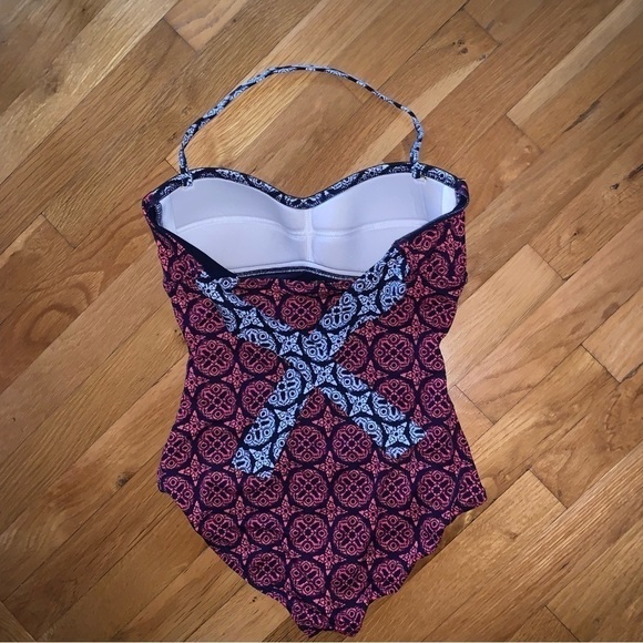 TOMMY Bahama IKAT One Piece Bathing Suit. - Picture 8 of 13